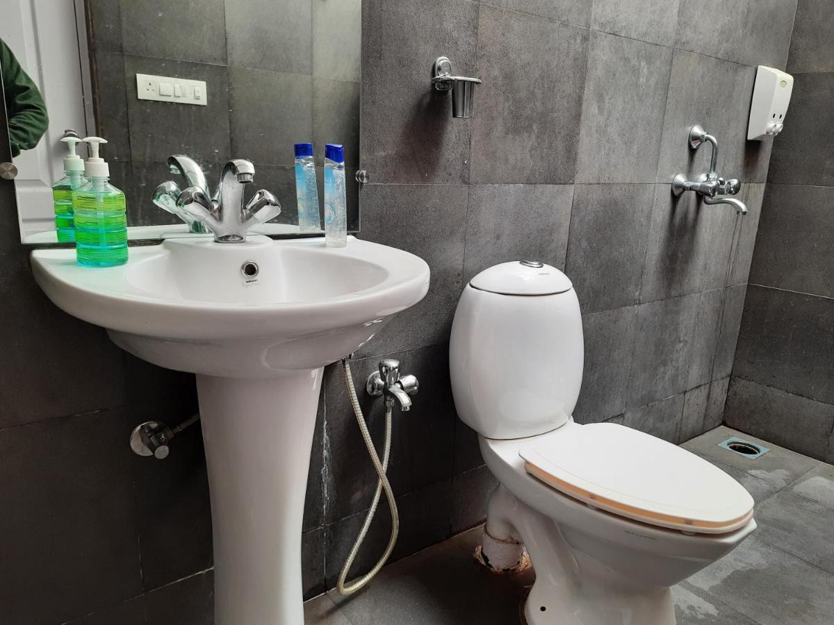 Joy Cottages - Premium Chalets, Vacation Home Rentals Karjat Ngoại thất bức ảnh